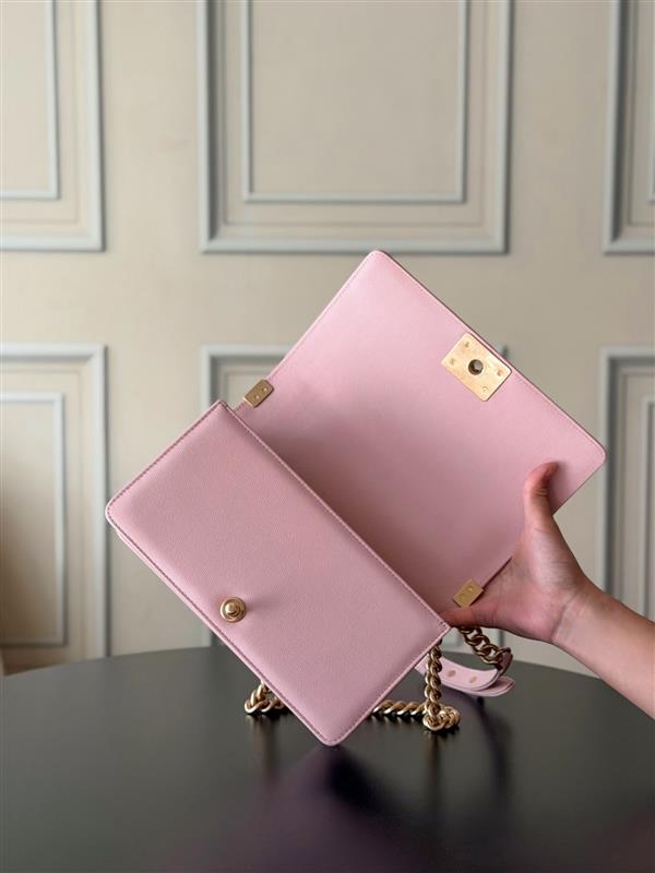 2026127214245526 650